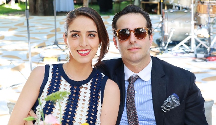  Mariana Labarthe y Rafael Herrera.