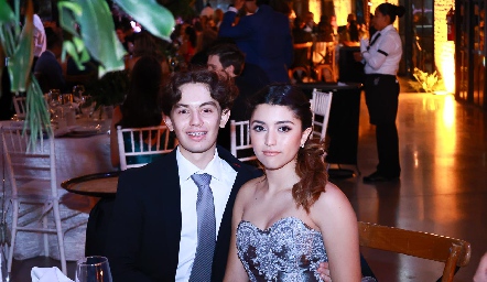 Fernando y Julieta Loredo.