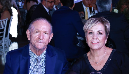  Marco Antonio Aranda e Isabel González.