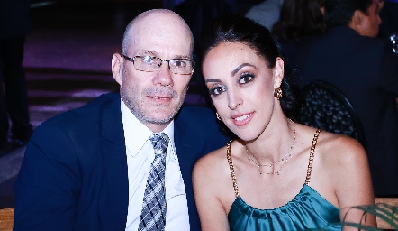  Juan Carlos Espinosa y Ruth Morales.