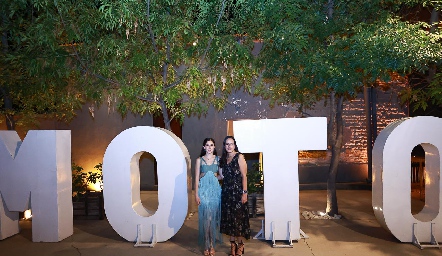  Ana Cris Almazán y Cristina Vallejo.