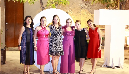  Rocío Limón, Roci Vega, Claudia, Yolanda, Ruth Martínez e Ivette.