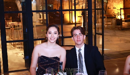  Mariel Robledo y Diego Castillo.