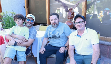  Fernando, Santiago Toranzo, Alejandro Toranzo y Christian Almazán.
