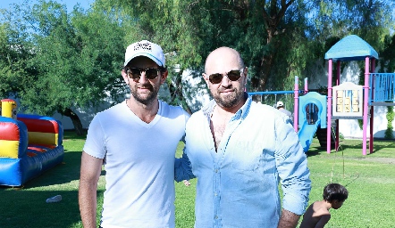  Santiago López y Luis Carlos López.