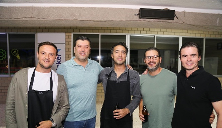  Marco César, Juan Carlos Herrera, Wilfrido Martínez, Fernando Toranzo y Pato Flores.