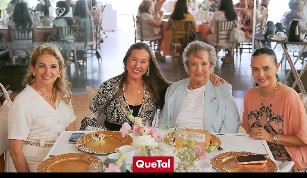  Coco de Rangel, Lourdes Cham, Yolanda Enríquez y Carla Ruiz.