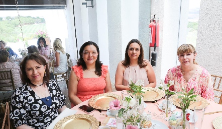  Laura Narváez, Vanesa García, Mariana Aguirre y Claudia Esparza.