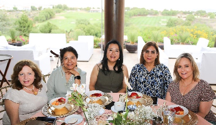  Gina Lozano, Mari Carmen Ferrer, Diana Iwadare, Lupita Urbina e Ingrid Pérez.