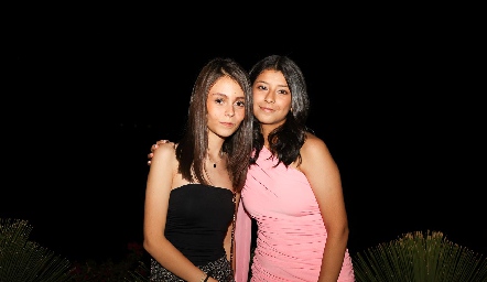  Montse y María José.