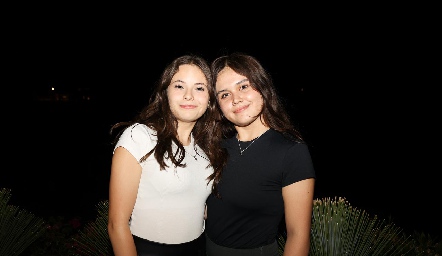  Paulina y Nuria.
