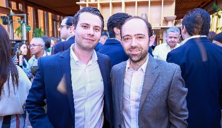  Alejandro Montemayor y Enrique Madero.