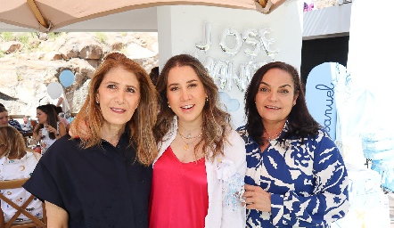  Mónica Hernández, Mónica Torres y Adriana Díaz Infante.