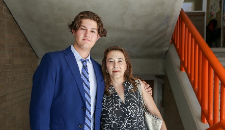  Alonso Ramírez y Alicia Castañeda.