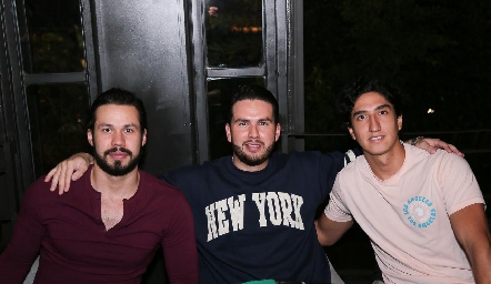  Alejandro Navarro, Fernando y José Miguel Aguilar.