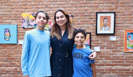  Sebastián Borjas, Ale Leos y Miguel Martínez.