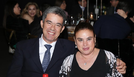   Ignacio Gutiérrez y Alicia Madrazo.