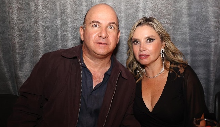  Carlos Heinze y Karla Saucedo.
