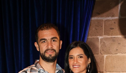  Guillermo Leal y Alejandra Cano.