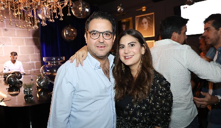  Diego Valdés y Lu Castelo.