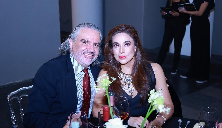  Rafael Piñero y Gaby Martínez.