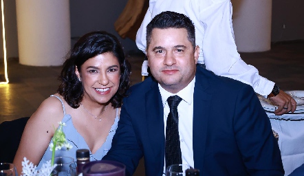  Mauricio González y Brenda Aguiñaga.