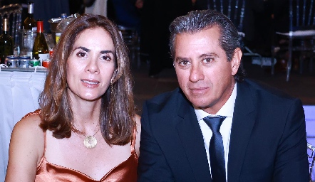  Gaby Aranda y Gustavo González.