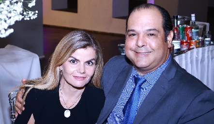  Erika Matuk y Miguel Gutiérrez.
