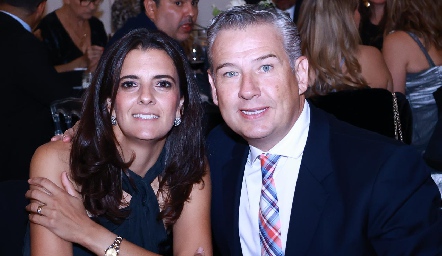   Daniela Rivero y Héctor Galán.