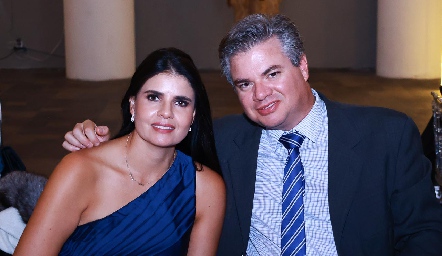  Elizabeth y Gonzalo Zermeño.