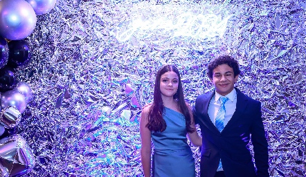  Regina Mercado y Miguel.