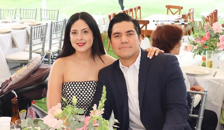  Alejandra Liera y Gerardo García.