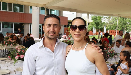  Armando Ortiz y Tere García.
