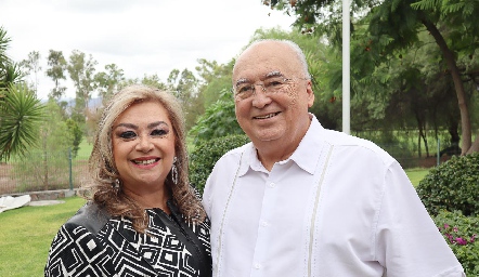  Patricia Flores y Héctor Manuel Hernández.