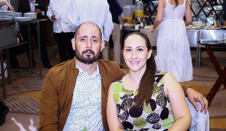  Cristina Sandoval y Oscar Navarro.