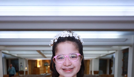  Regina Delgado.