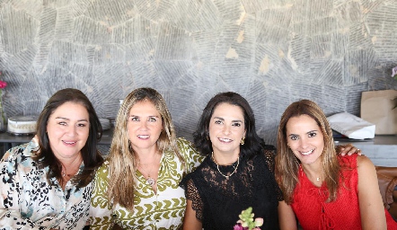  Deyanira Cázares, Beatriz Villegas, Maricel Gutiérrez y Gloria Medina.