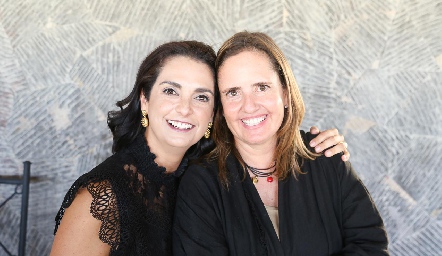  Maricel Gutiérrez y Marcela Payán.