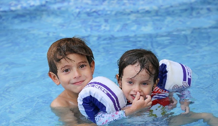  Sofía y Sebastián.