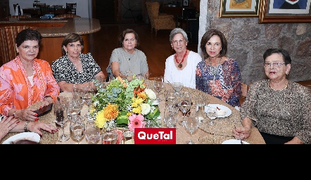  Pilar Labastida, Amaya Zumalacarregui, Linda Hungo, Paty Hungo, Asunción Rosillo y Yolanda Benítez.
