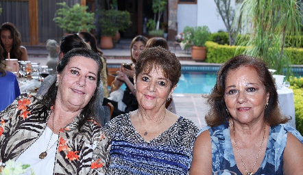  Carmen de la Torre, Araceli Biagi y Rosa Martha Grande.