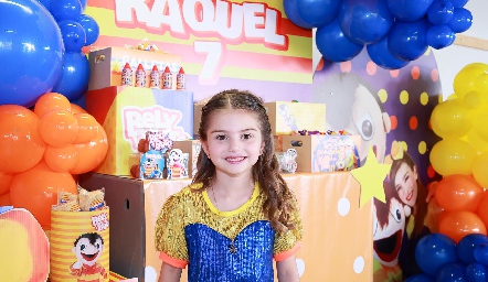 Raquel Valladares.
