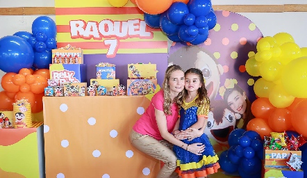  Miriam Huber con su hija Raquel.