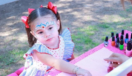  Ximena Valladares.