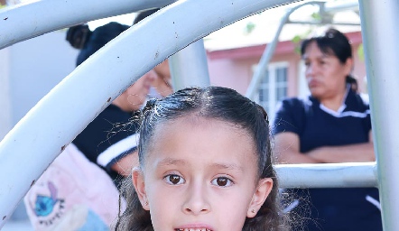  Camila Santiago.