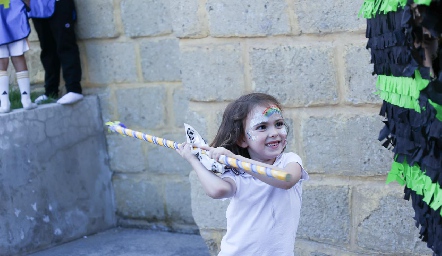  Partiendo la Piñata.
