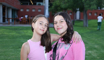  Darianne y María Paula.
