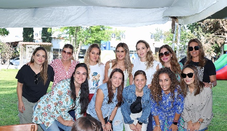  Bárbara Berrones y sus amigas.