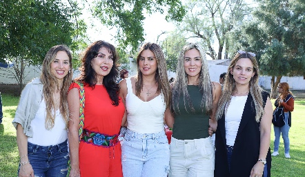  Melissa Compean, Elizabeth Rodríguez, Bárbara Berrones, Elizabeth Berrones, Arlette Robles.