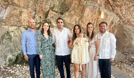  Jorge Barrera, Sofía Valladares, Alejandro Mejía, Lucía Escalante, Lucía Mejía, Mariloli García y José Leos.